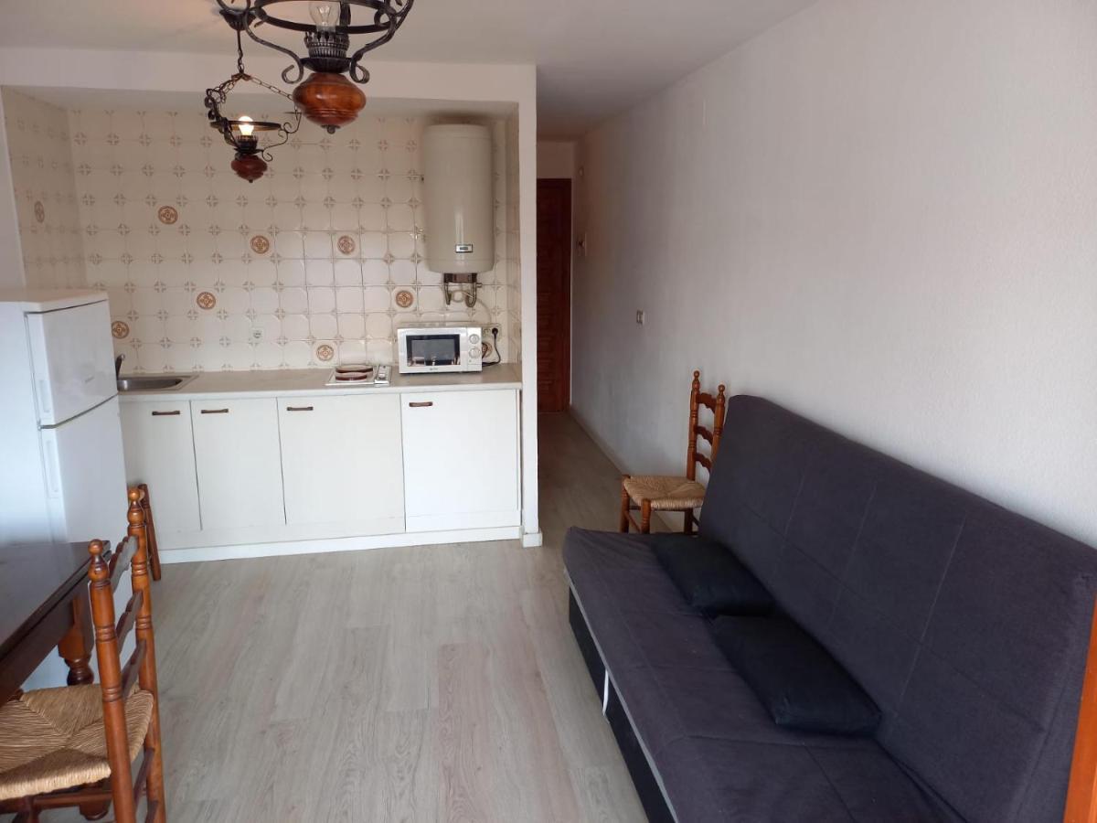 Estudi Amb Vistes Al Canal Apartman Empuriabrava Kültér fotó