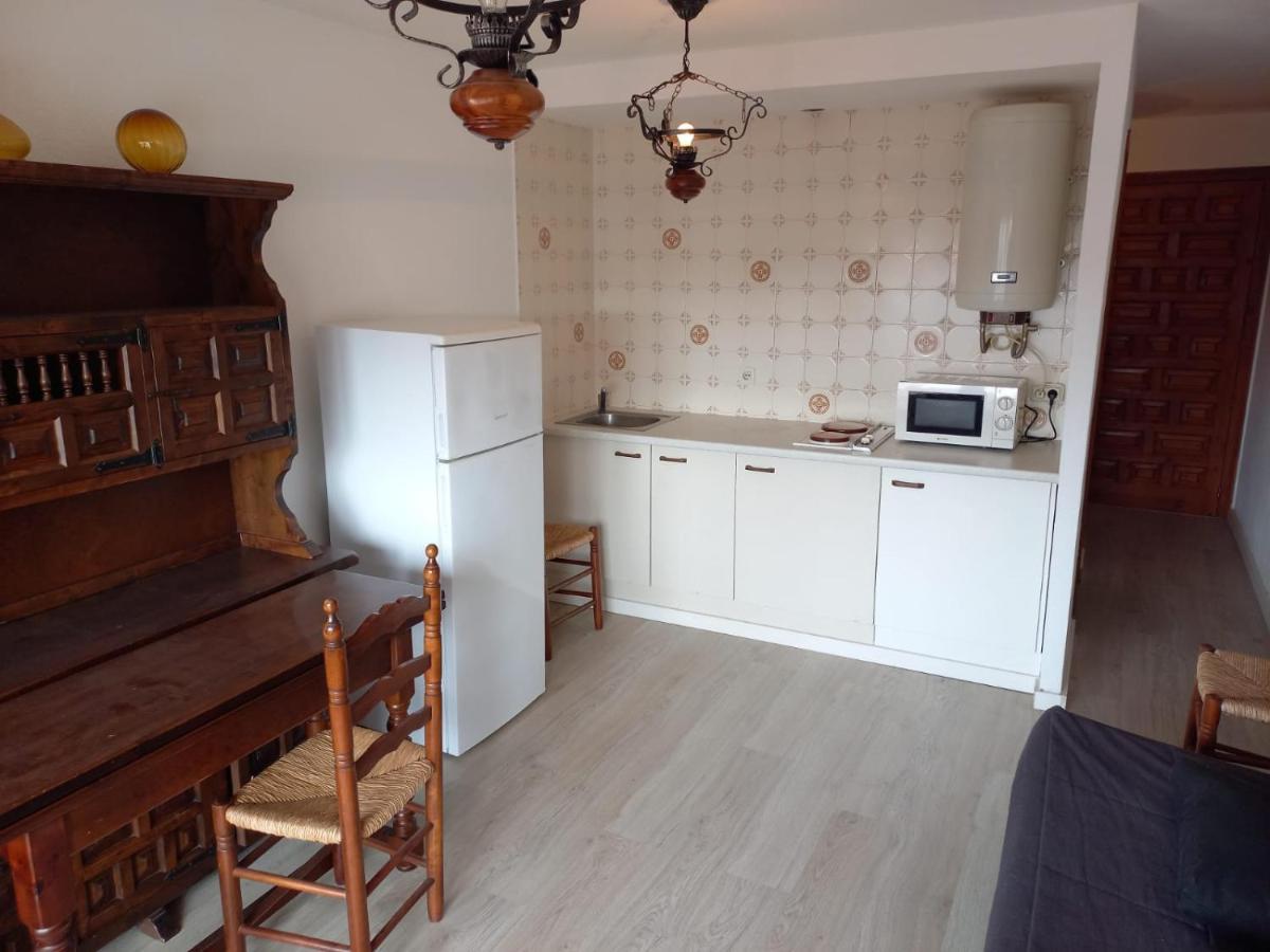 Estudi Amb Vistes Al Canal Apartman Empuriabrava Kültér fotó